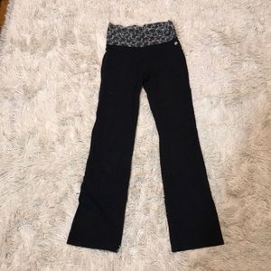 Girls yoga pants